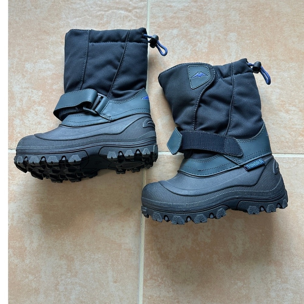 Worn Once-Tundra Quebec-Wide Rain snow Boots size 13 toddler‎